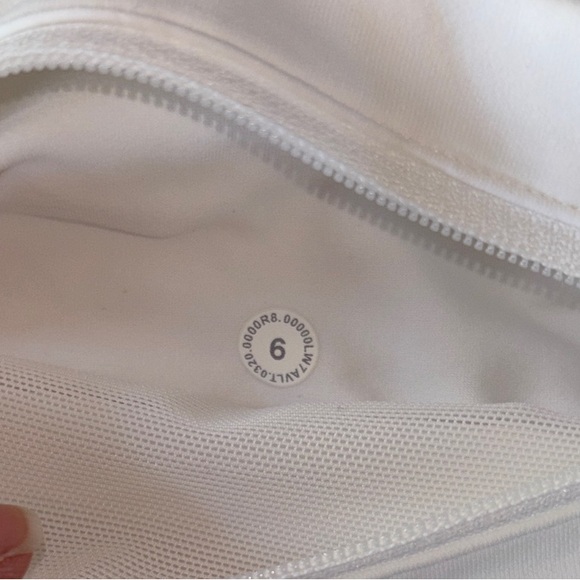Lululemon Speed Up Short Long *4" Updated Fit
White - Picture 6 of 6
